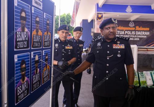 DATUK HUSSEIN OMAR KHAN