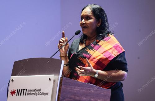 DEVVA KUNJARI SAMBANTHAN