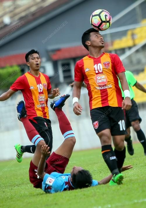 KL39_06022017_BOLA