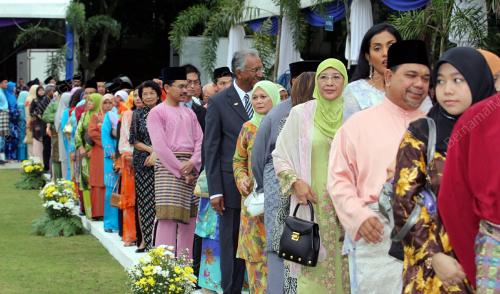 TUANKU MIZAN ZAINAL ABIDIN