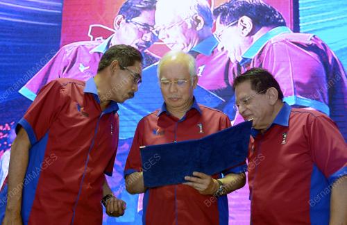 KL39_07092015_YAYASAN_PEWARIS