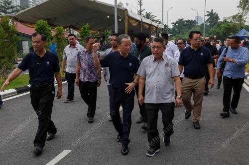 DATUK KAMARULZAMAN MD SALEH