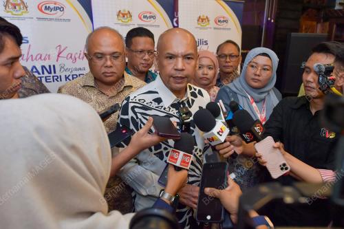 DATUK ARMIZAN MOHD ALI