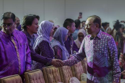 DATUK SERI ANWAR IBRAHIM