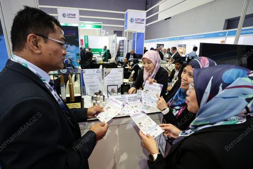 PROF MADYA DR SITI AMINAH MOHD NOOR