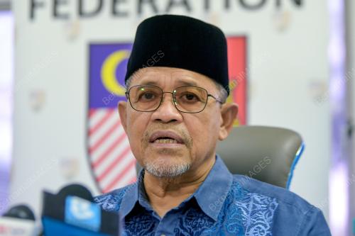 DATUK SERI DR SHAHIDAN KASSIM