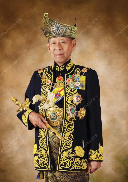 KL39_10042012_AGONG