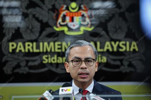 KL39_10122025_DEWAN_NEGARA