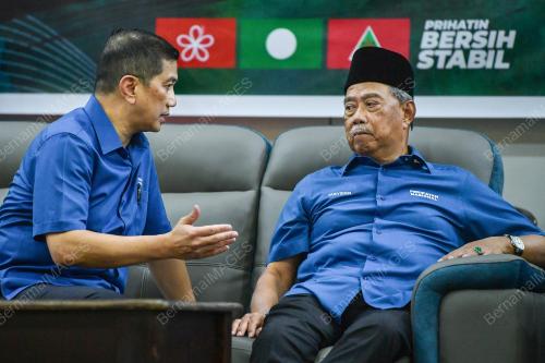 TAN SRI MUHYIDDIN YASSIN