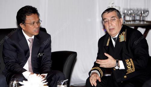 SHAFIE APDAL