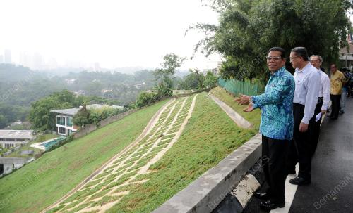 KL39_11062015_LAWATAN_TAPAK