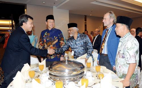 KL39_11092013_DR_MOHD_MESRA