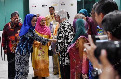 KL39_11112017_RAJA_ZARITH_BN201711100973