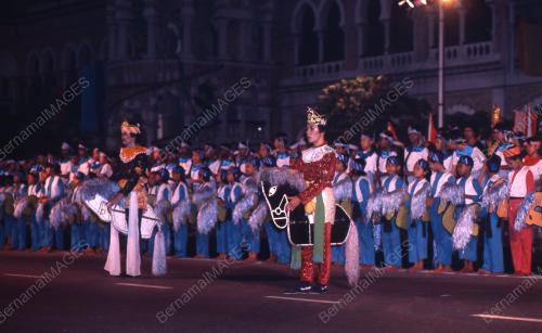 HARI KEPUTERAAN AGONG