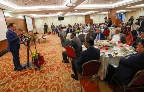 DATUK SERI ANWAR IBRAHIM