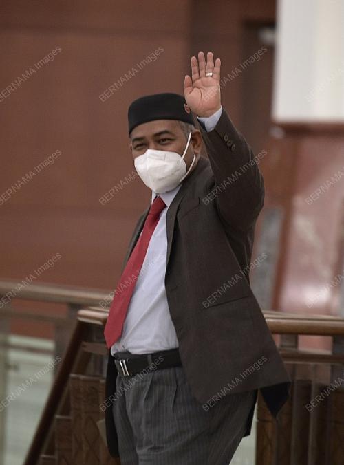 DATUK DR MOHD KHAIRUDDIN AMAN RAZALI