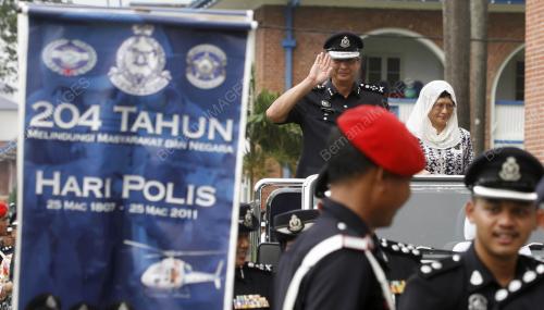 DATUK HUSSIN ISMAIL
