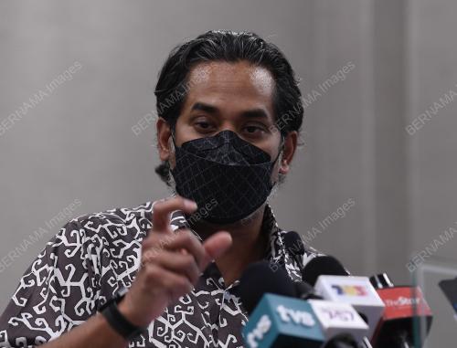 KHAIRY JAMALUDIN ABU BAKAR