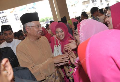 KL39_14092012_PM_AIDILFITRI