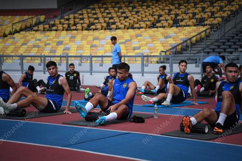 LATIHAN SKUAD HARIMAU MALAYA