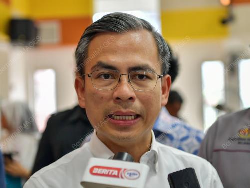 FAHMI FADZIL