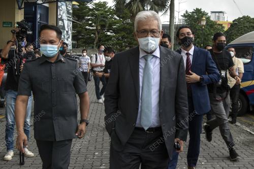 DATUK SERI HAMZAH ZAINUDDIN