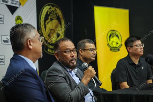 PELANCARAN BOLA RASMI KEJOHANAN KENDALIAN FAM