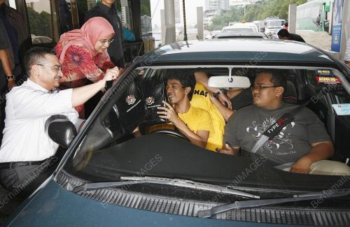HISHAMMUDDIN TUN HUSSIEN