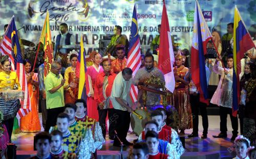 KL39_17122016_KL_FESTIVAL