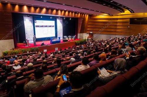 KL39_18042011_ASIAWATER_BN201804104710