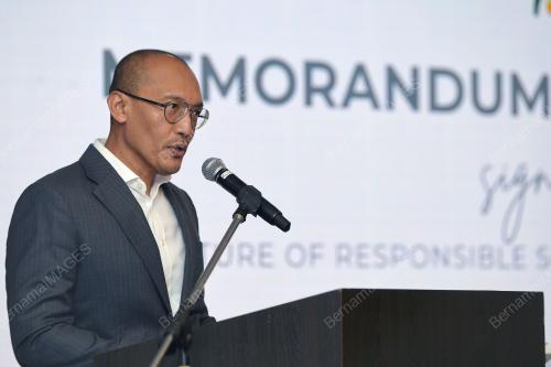 MOHD HARIS MOHD ARSHAD