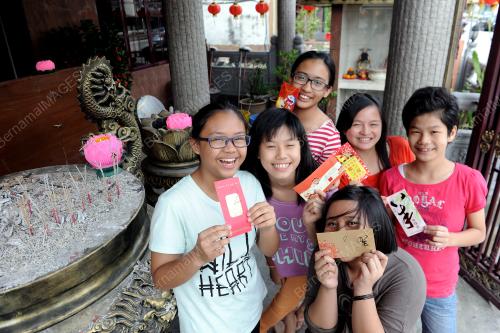 KL39_19022015_CNY