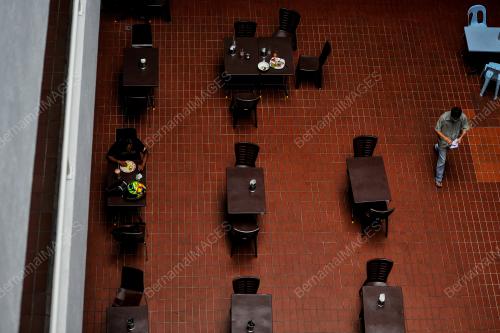 DINE-IN DI RESTORAN DIBENARKAN MENGIKUT KELUASAN MEJA - PKP