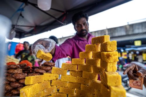 TINJAUAN SEMPENA SAMBUTAN DEEPAVALI