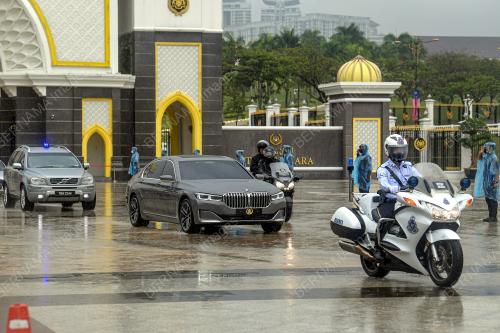 KL39_20082021_PINTU_ISTANA