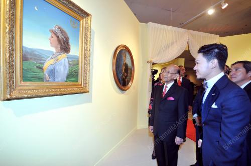 KL39_20112013_AGONG_PAMERAN