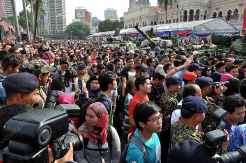 KL39_21092013_ATM