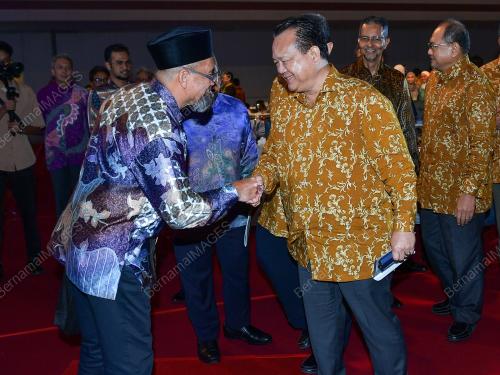 DATUK SERI ALEXANDER NANTA LINGGI
