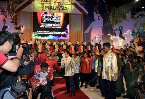 COLOUR OF 1 MALAYSIA 2010