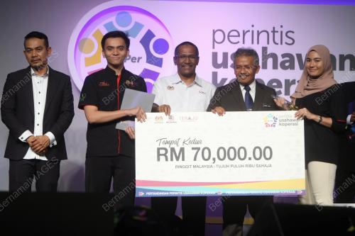 KL39_22052017_USAHAWAN_BN201705204412