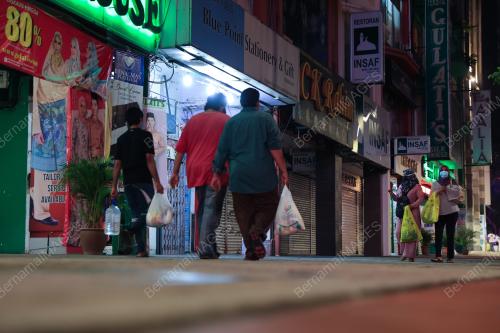 BELI BELAH HARI RAYA SAAT AKHIR