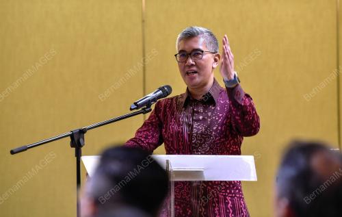 SENATOR TENGKU DATUK SERI ZAFRUL TENGKU ABDUL AZIZ