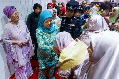 RAJA ZARITH SOFIAH
