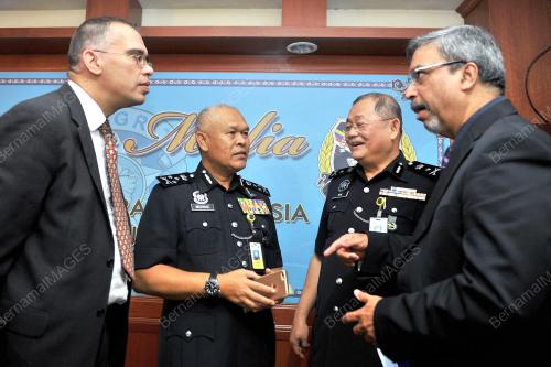 KL39_24112015_PDRM