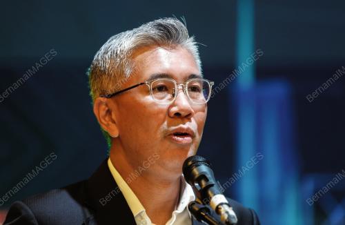DATUK SERI TENGKU ZAFRUL TENGKU ABDUL AZIZ