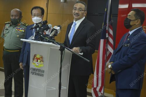 DATUK SERI HISHAMMUDDIN TUN HUSSIEN
