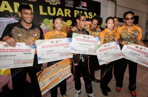 KL39_28012016_PARA_ASEAN