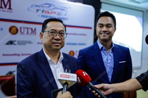 MOU ANTARA PERSONA ENERGY DAN UTM