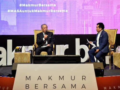 TAN SRI MUHYIDDIN YASSIN
