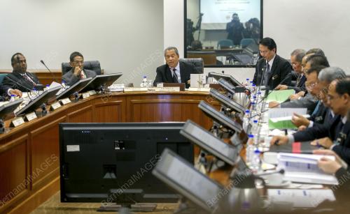 KL39_31032015_MESYUARAT